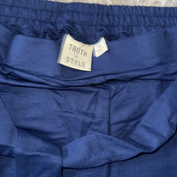 Truth + Style Flounced Stretch Woven Pants Navy 3X NIP/NWOT - Picture 2 of 9